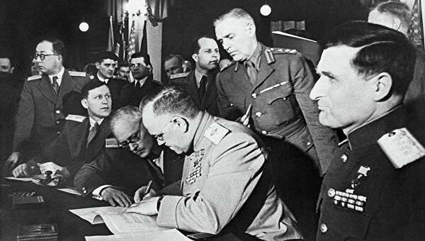  Подписание Декларации о поражении Германии 